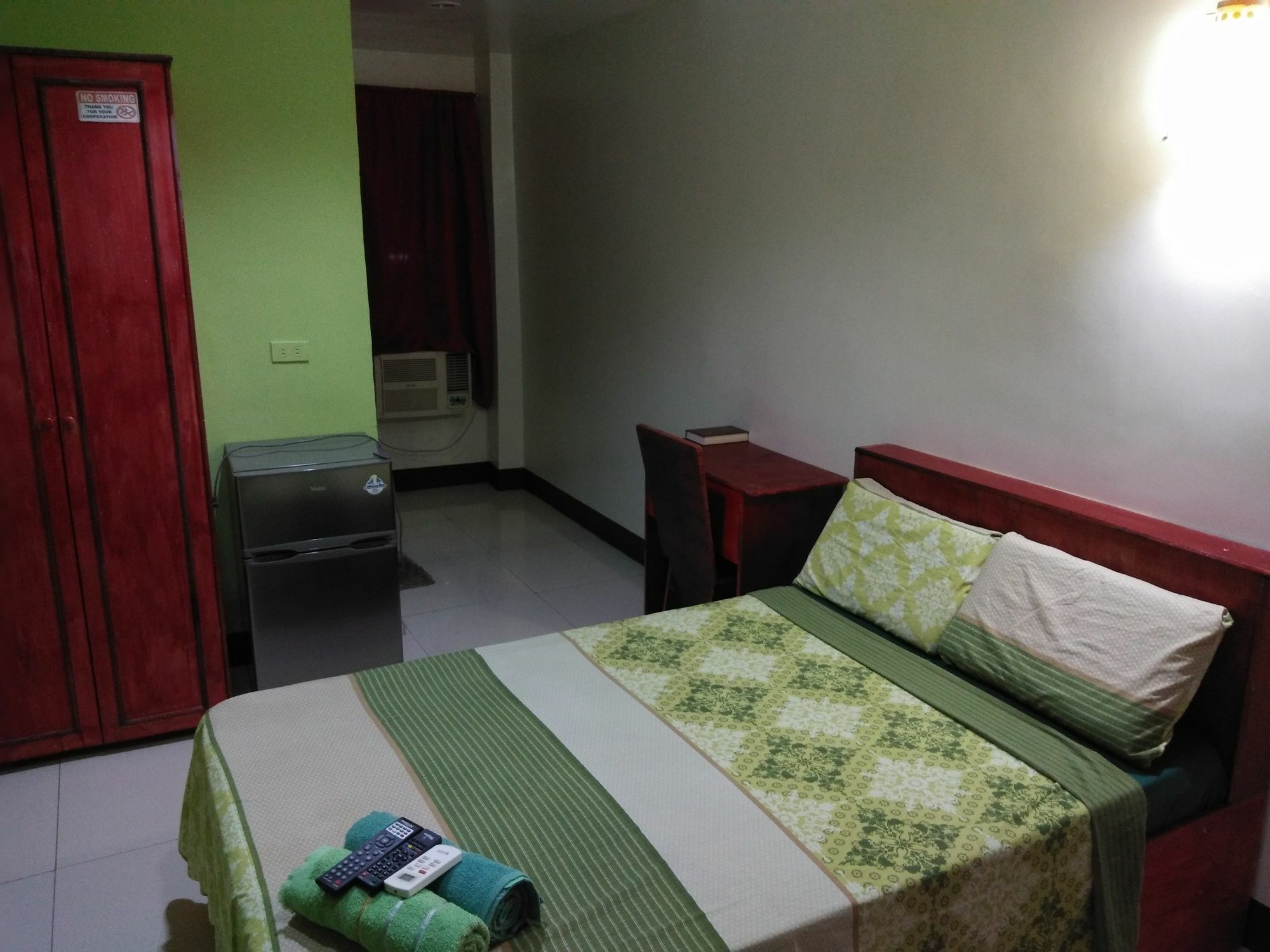 Aosmec Square Hotel Lapu-Lapu City Exterior foto
